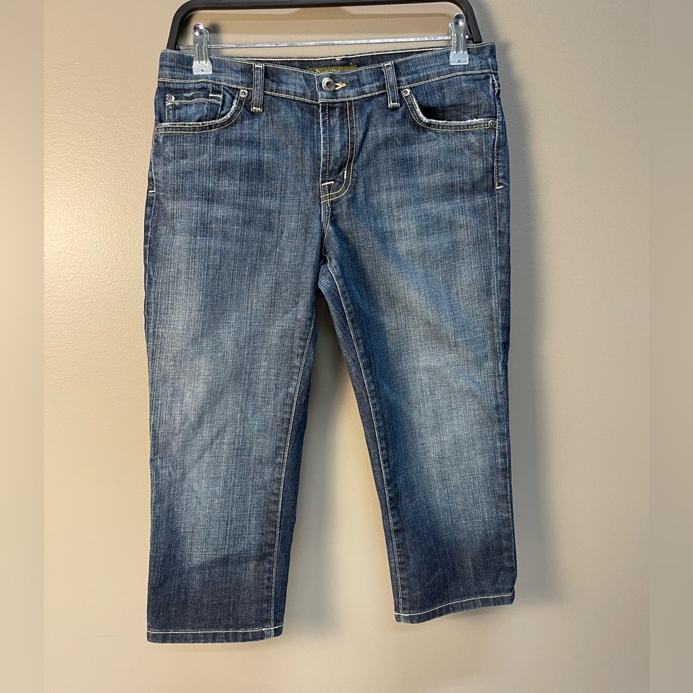 David Kahn Women's Cropped Blue Jeans